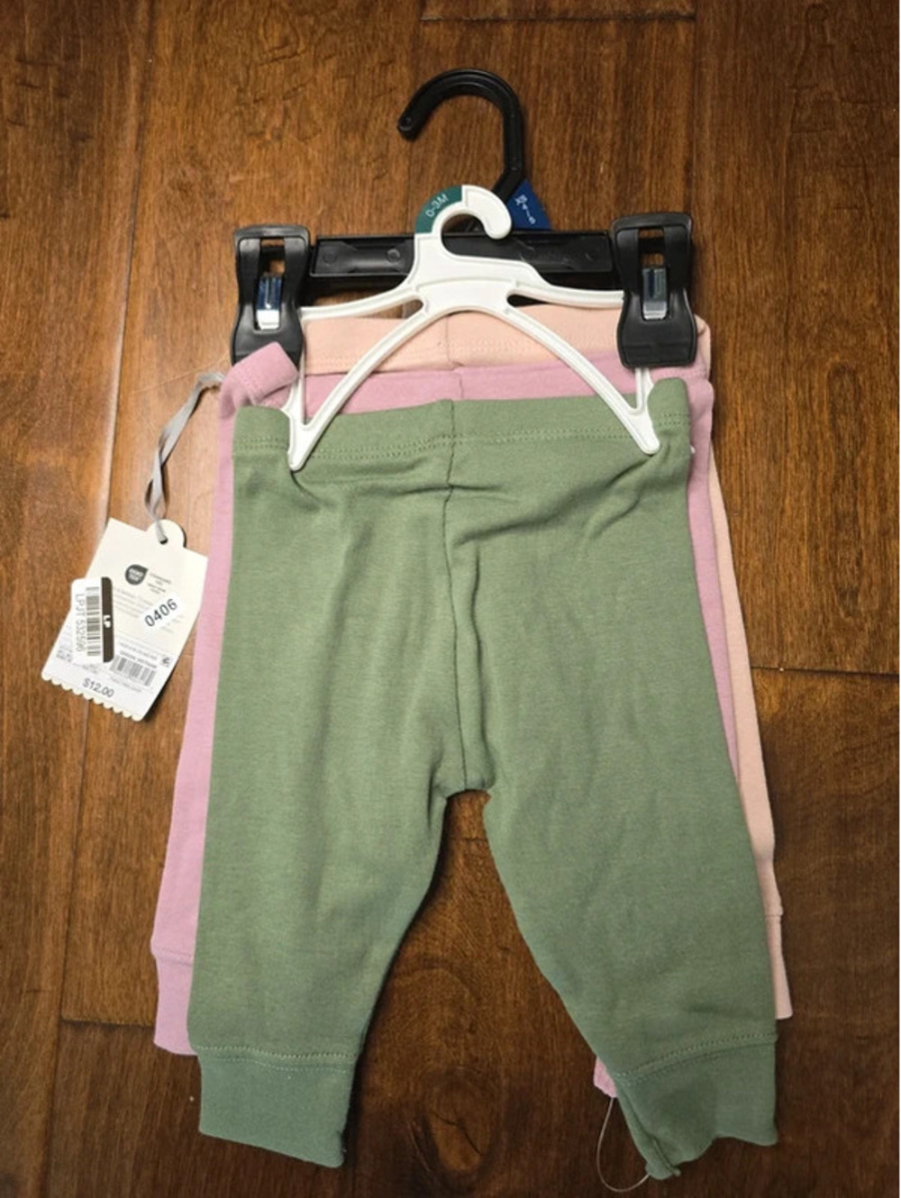 0 to 3m brand new pants from cloud island item 406G4